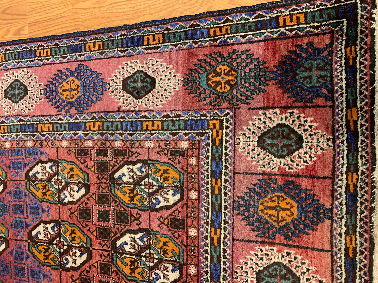 5.2 x 9.6 Vintage Hand Knotted 100% Wool Vegetable Dye Area Rug