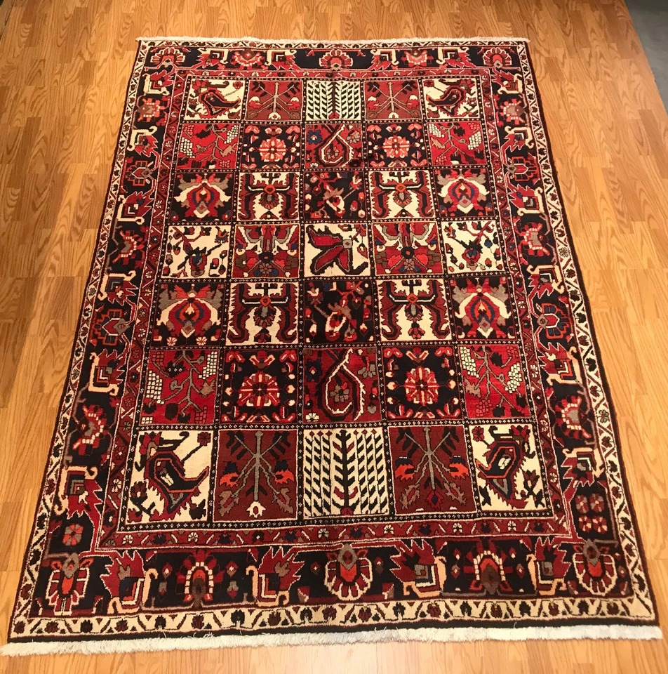 6.9 x 9.8 Vintage 100% Wool Hand Knotted Area Rug