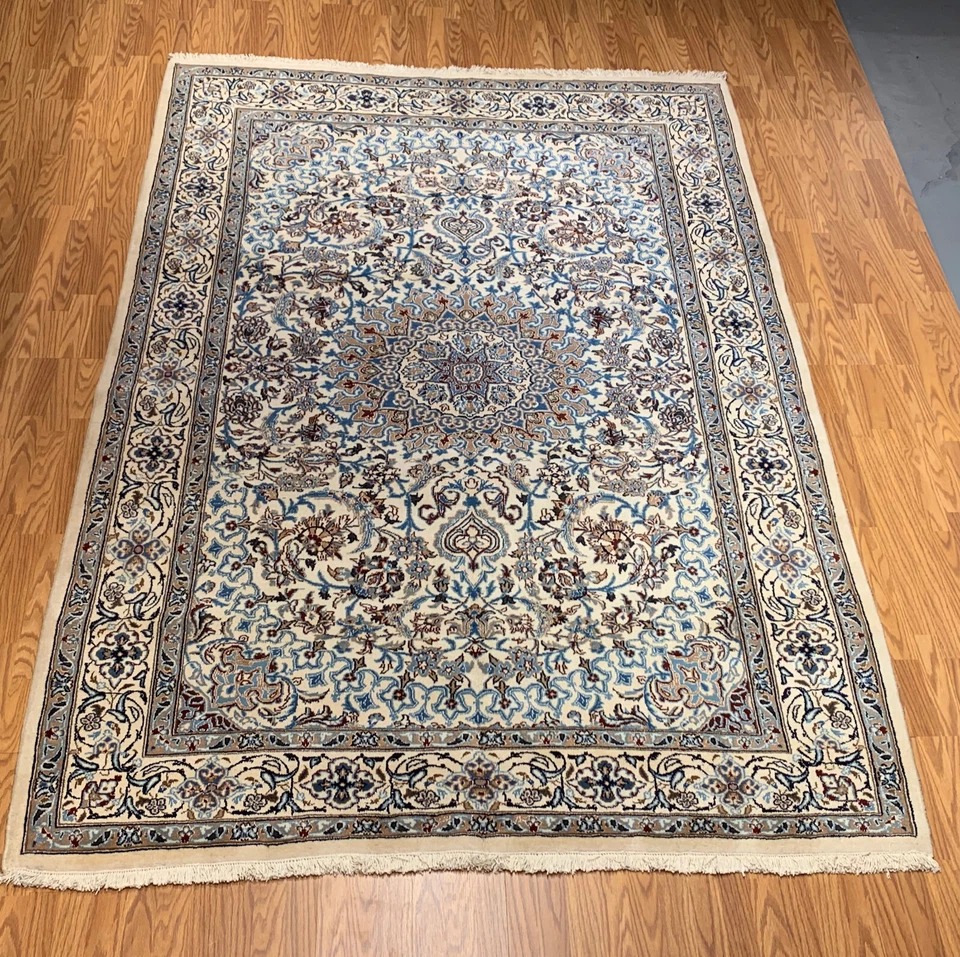 6.9 x 9.7 Vintage Hand Knotted 100% Wool Vegetable Dye Area Rug