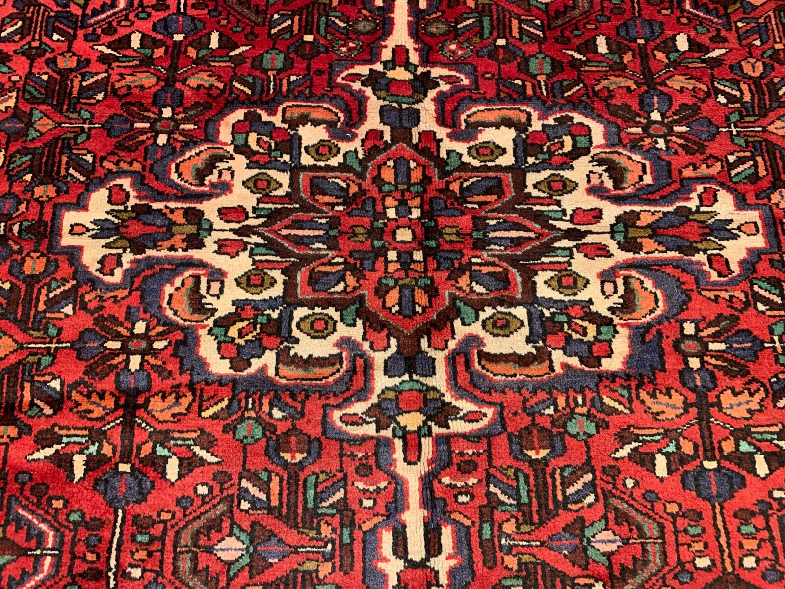 7 x 10.1 Vintage Hand Knotted 100% Wool Vegetable Dye Area Rug