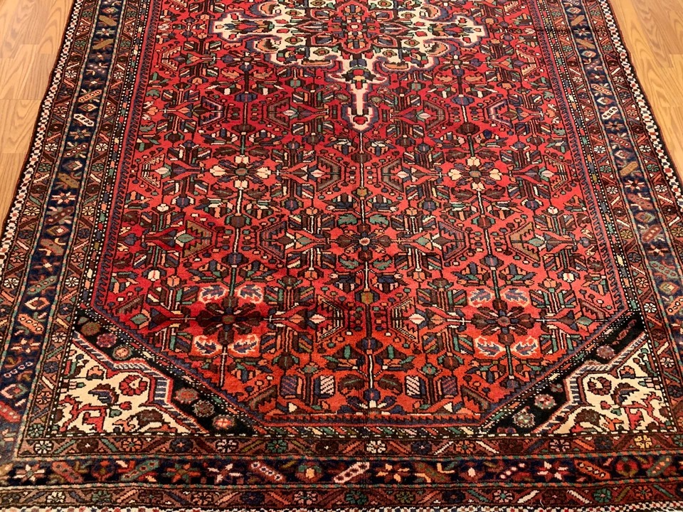 7 x 10.1 Vintage Hand Knotted 100% Wool Vegetable Dye Area Rug