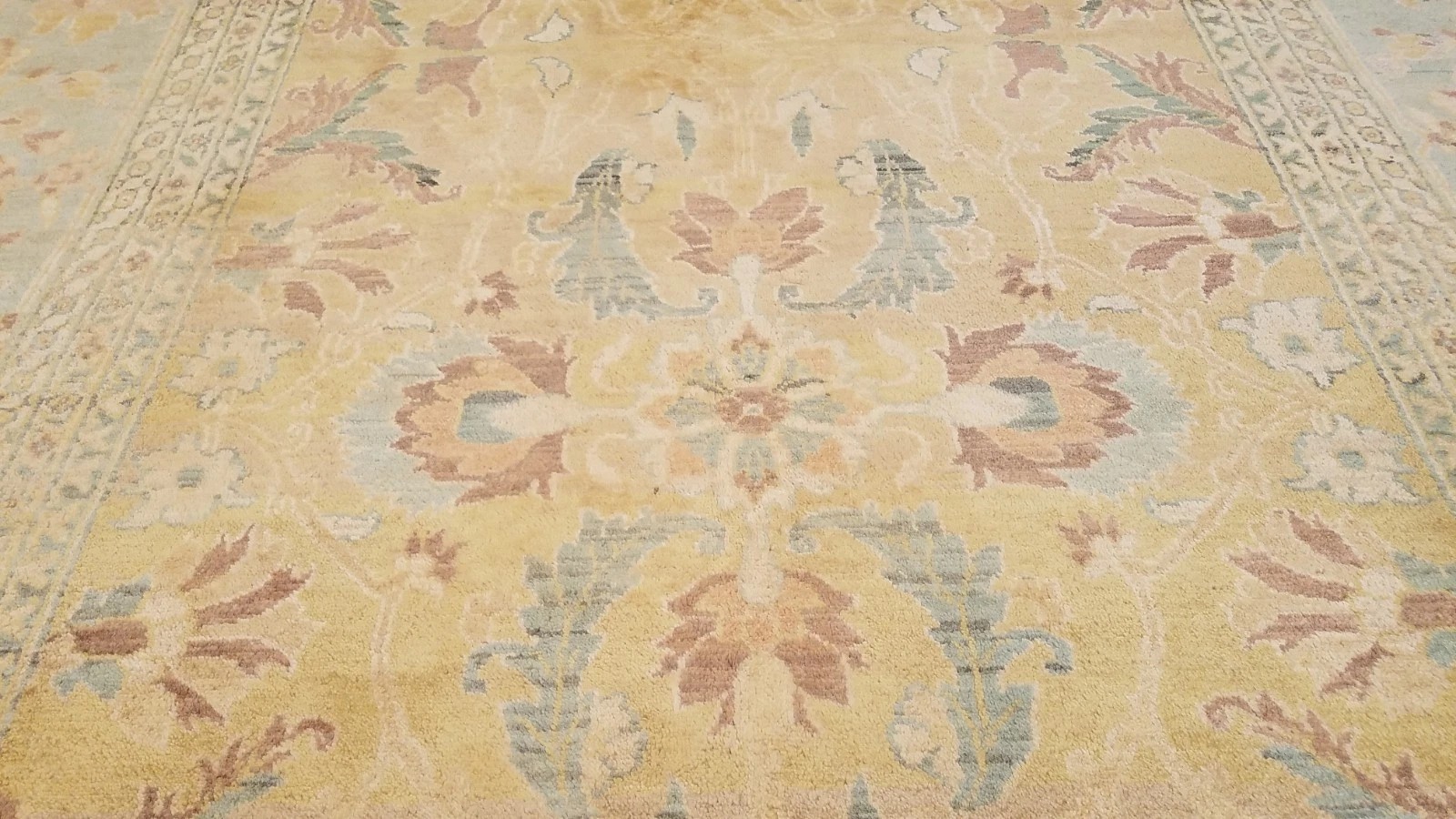 8 x 10 Salmon & Blue Vegetable Dyed Indo Pechavar Hand Knotted Wool Carpet