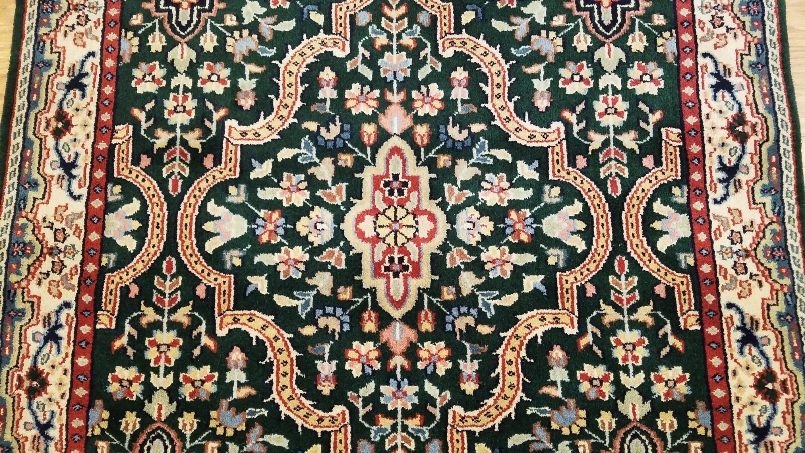 3 x 5 Emerald Green Indo Hand Knotted Wool Ruc