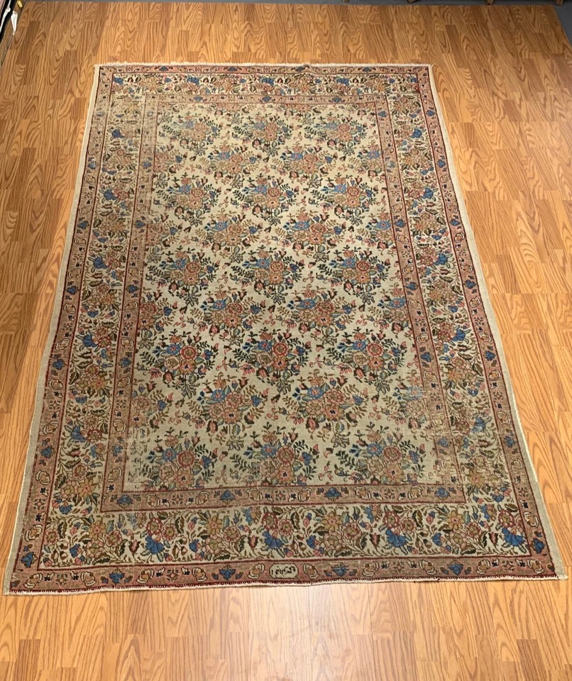 7 x 10 Vintage Hand Knotted 100% Wool Vegetable Dye Area Rug