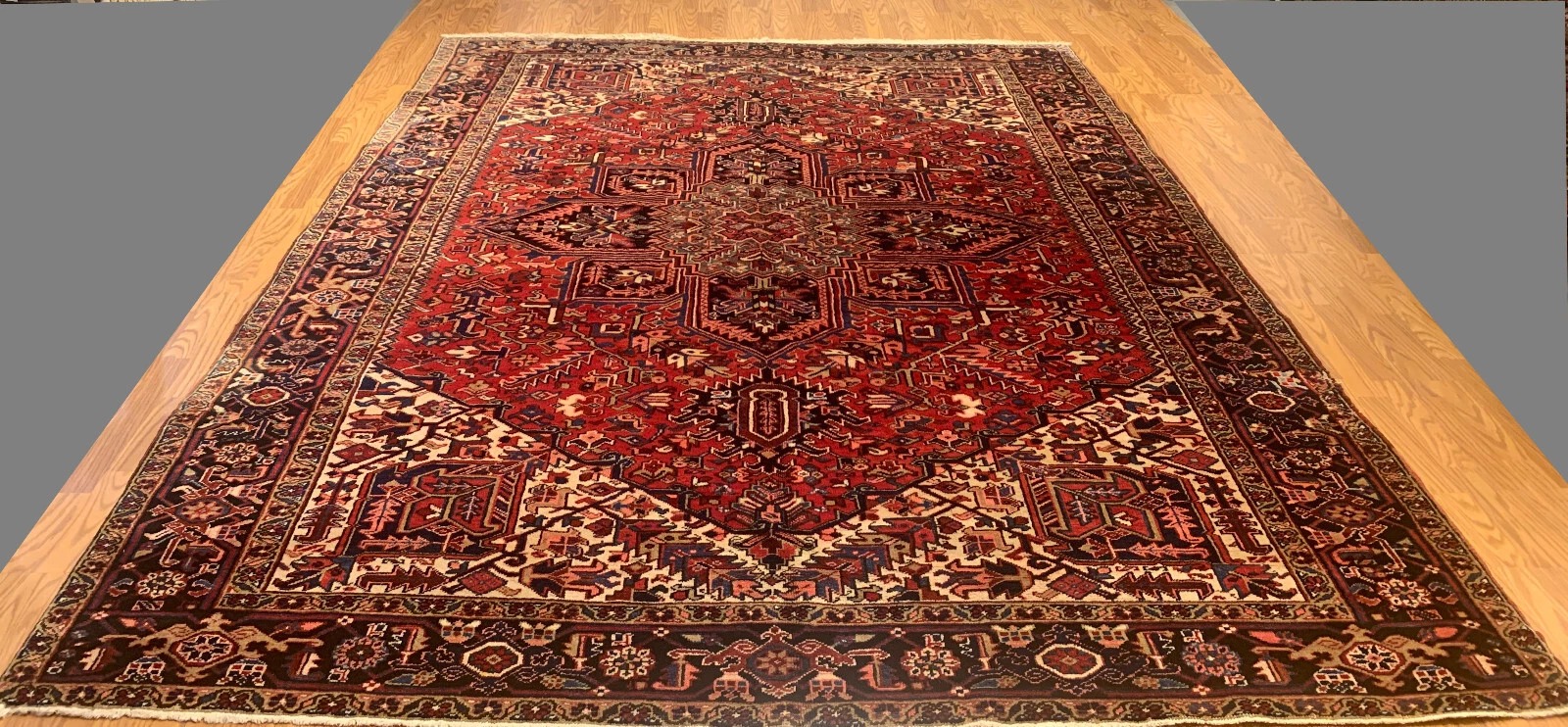8.6 x 10.10  Antique Fine Hariz Hand Knotted 100% Wool Rug EB335861867100 Montaage