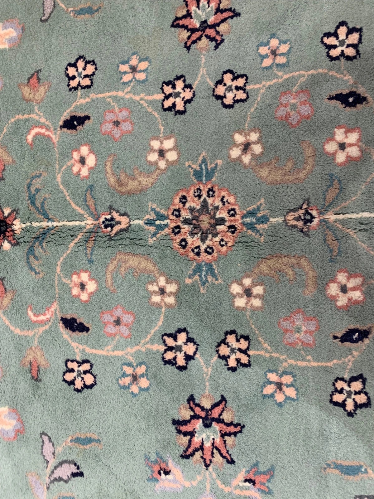 9 x 12 Hand Knotted 100% Wool Area Rug