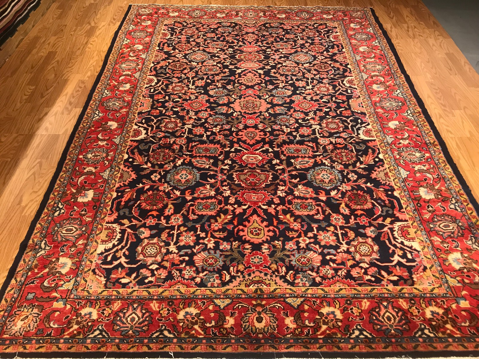 7.3 x 10.4 Vintage 100% Wool Hand Knotted Area Rug