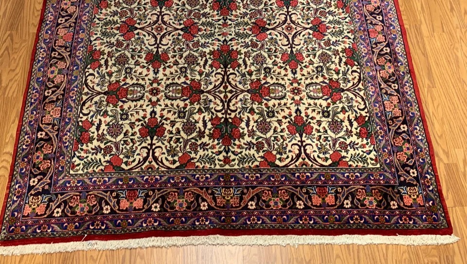 7 x 9.10 Vintage Hand Knotted 100% Wool Vegetable Dye Area Rug