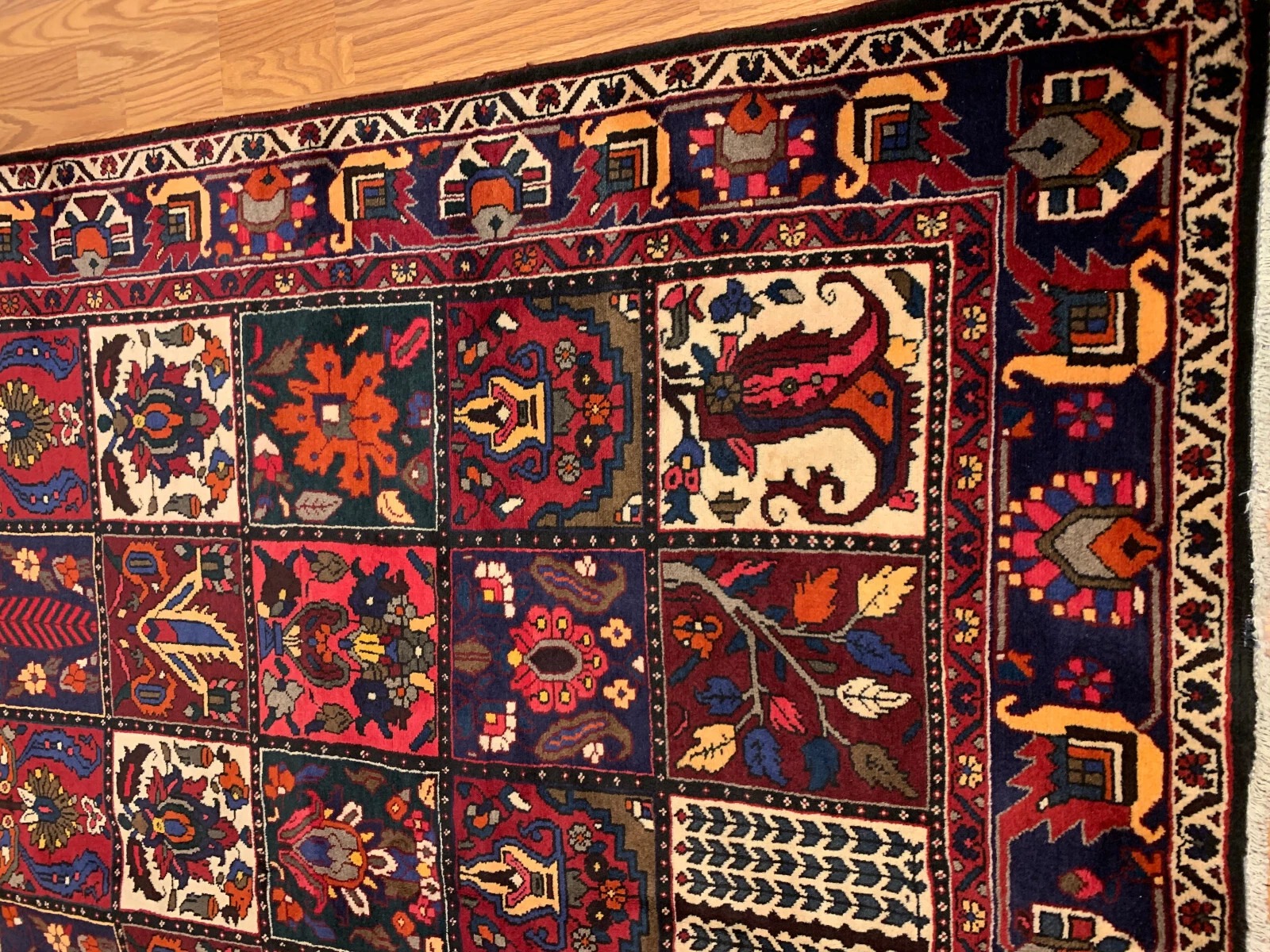 6.9 x 9.7 Vintage Hand Knotted 100% Wool Vegetable Dye Area Rug