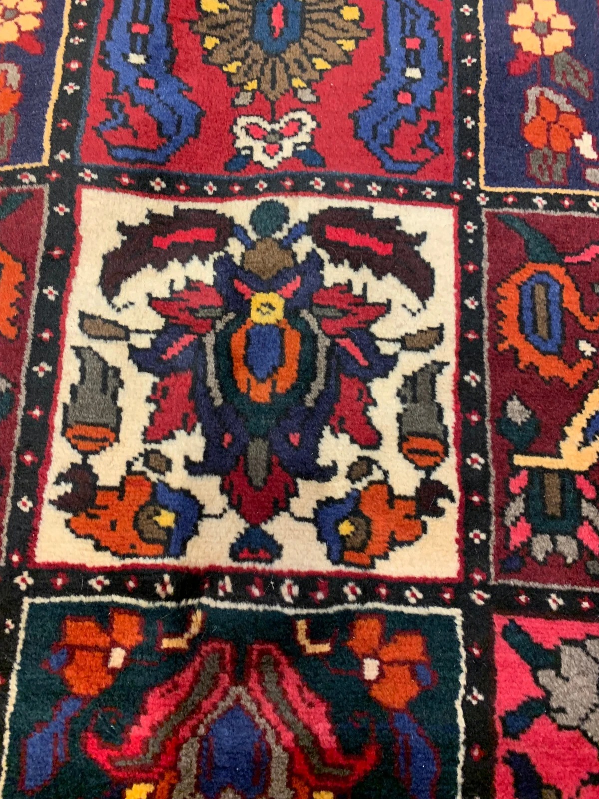 6.9 x 9.7 Vintage Hand Knotted 100% Wool Vegetable Dye Area Rug