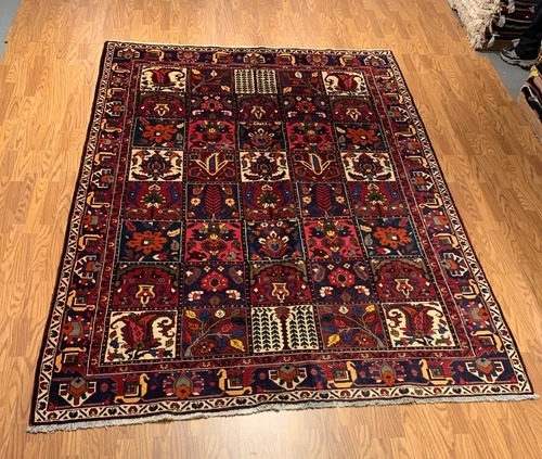 6.9 x 9.7 Vintage Hand Knotted 100% Wool Vegetable Dye Area Rug