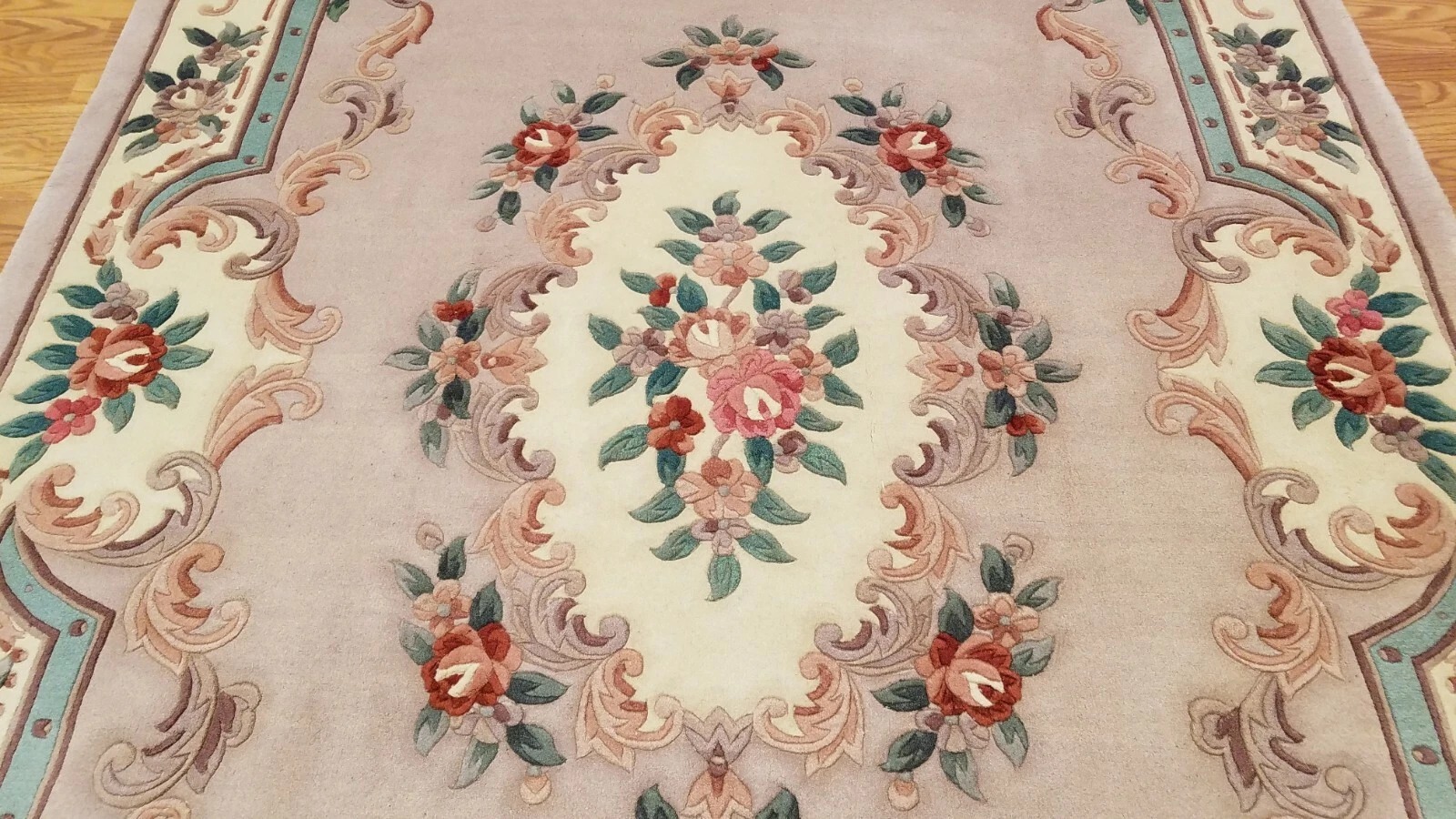 6 x 9 Hand Knotted French Aubusson 100% wool Area rug