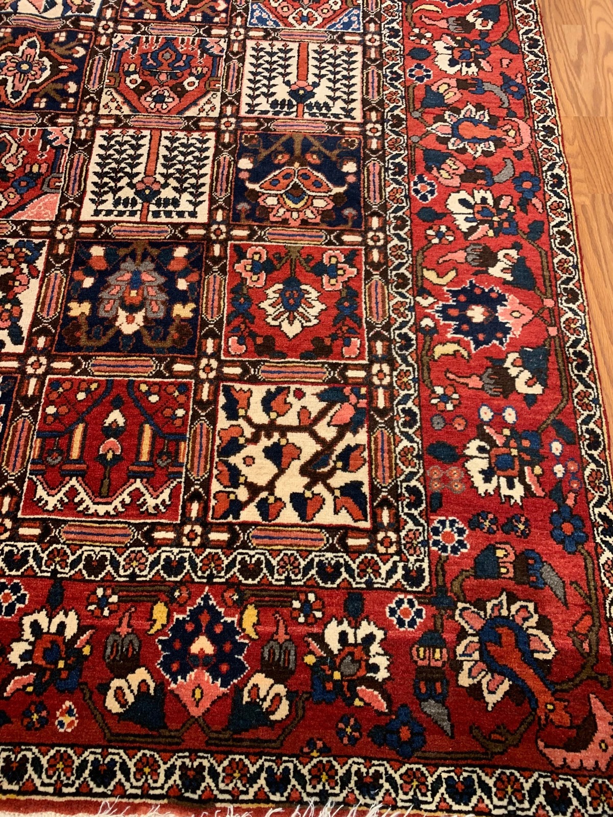 6.10 x 10.1 Vintage Hand Knotted 100% Wool Vegetable Dye Area Rug