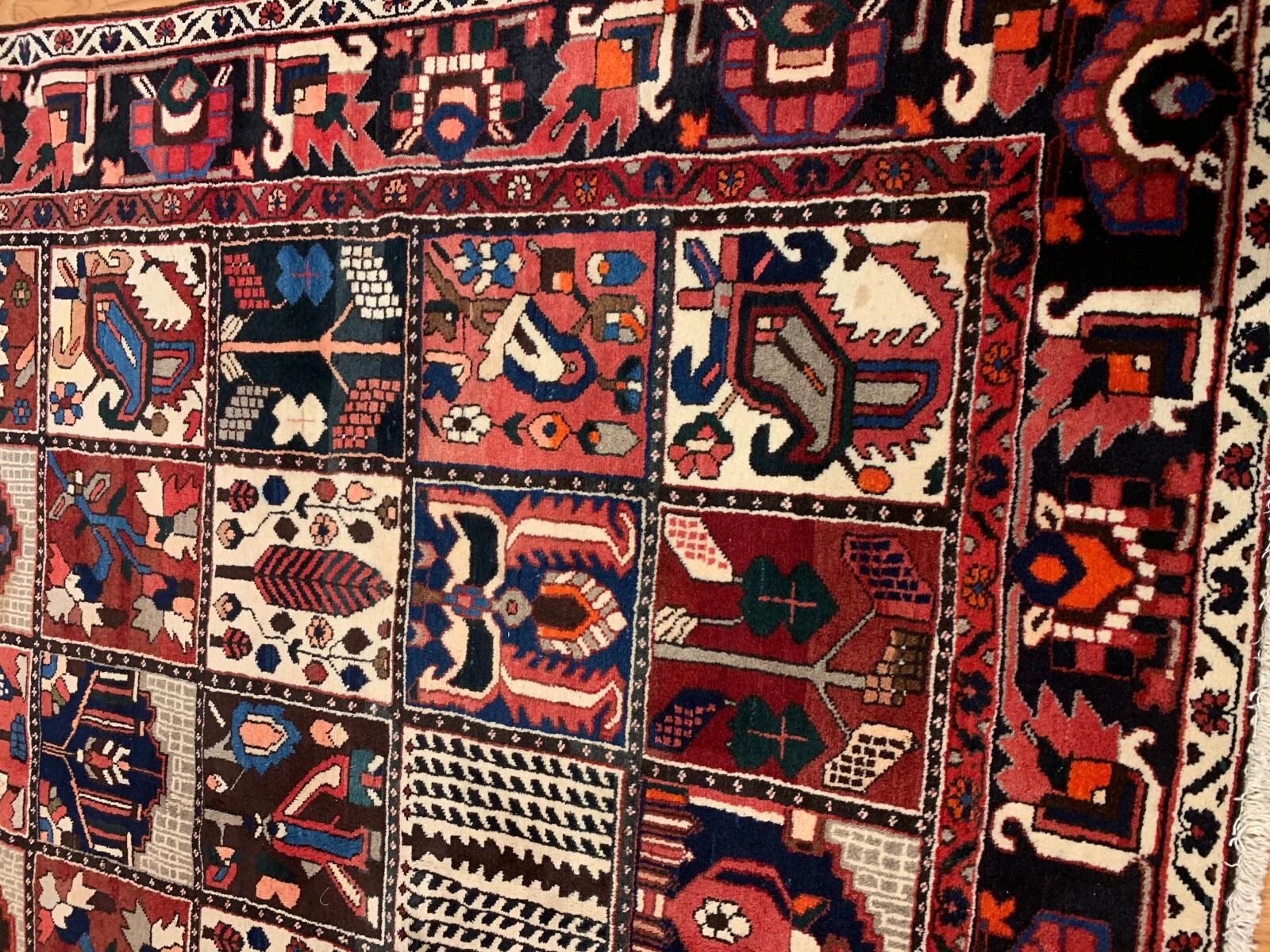7 x 10.5 Vintage Hand Knotted 100% Wool Vegetable Dye Area Rug