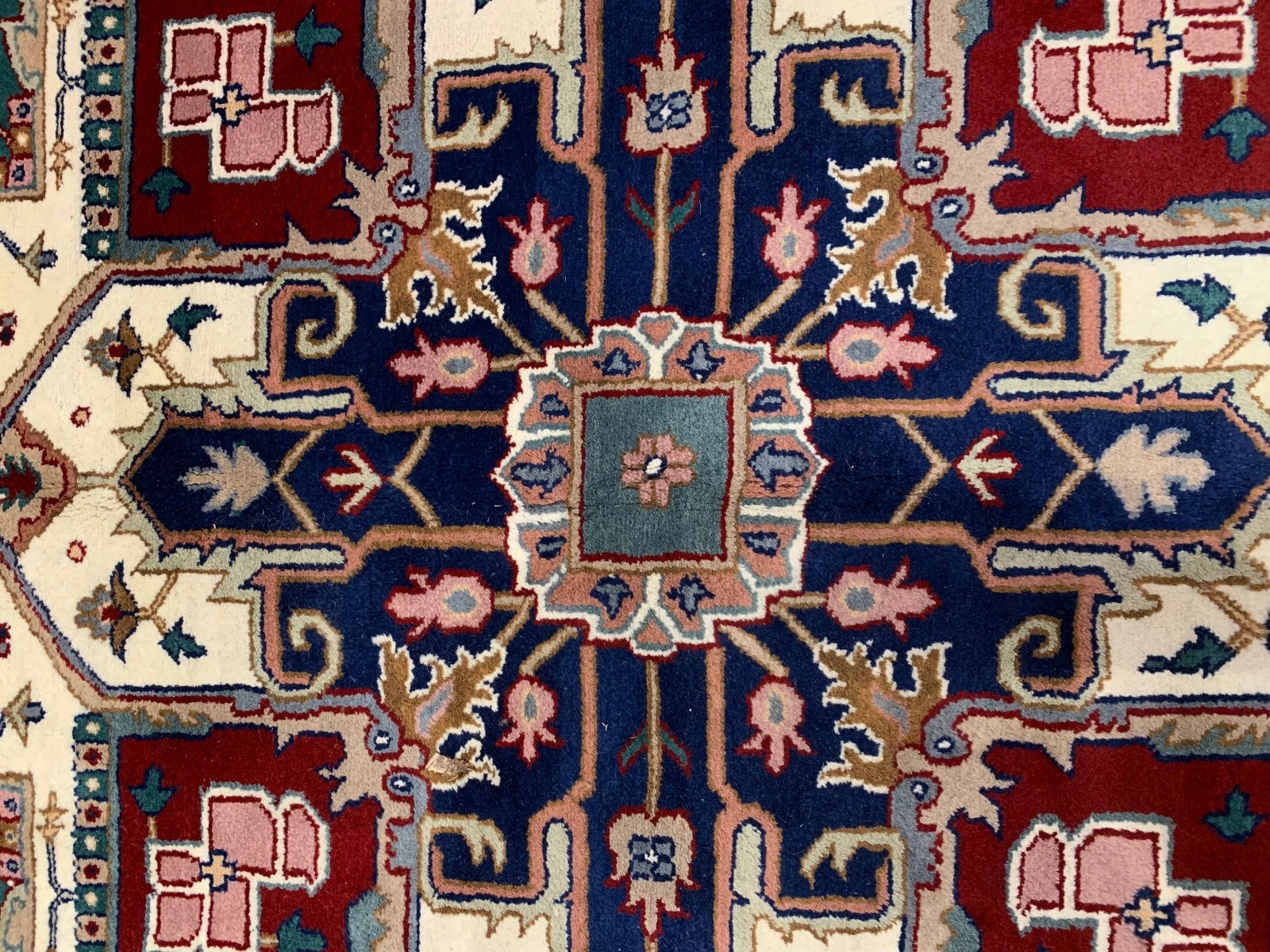 8 x 10 New Hand Knotted 100% Wool Area Rug