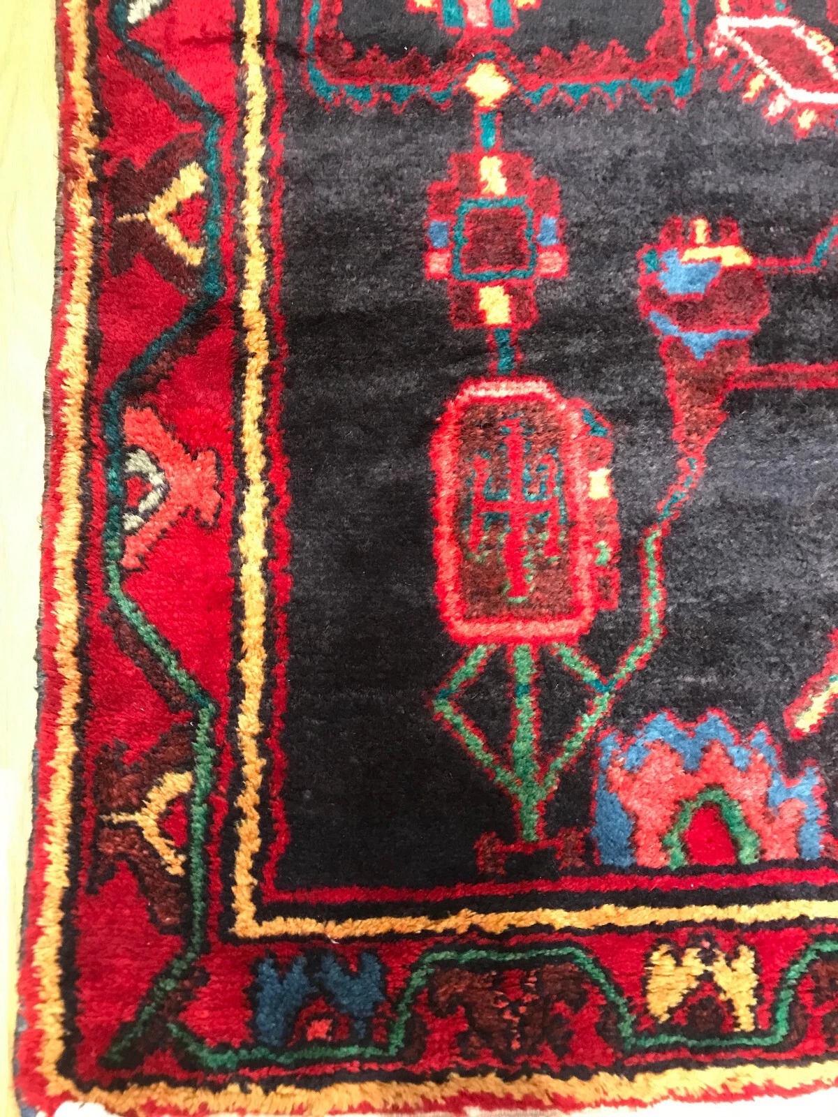 4.8 x 7.4 Vintage Tribal Geometric Red 100% Wool Vegetable Dye