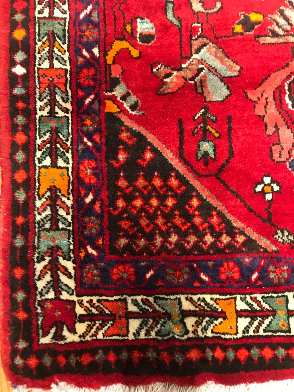 5.1 x 6.7 Vintage Tribal Geometric Red 100% Wool Vegetable Dye