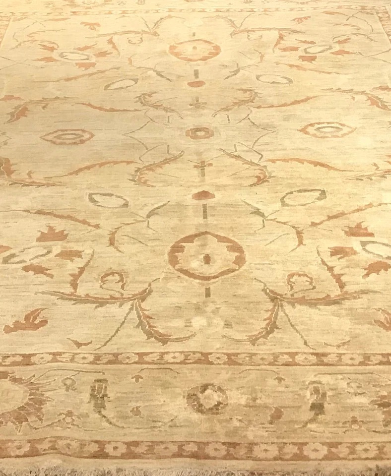 8 x 10 Hand Knotted 100% Wool Area Rug