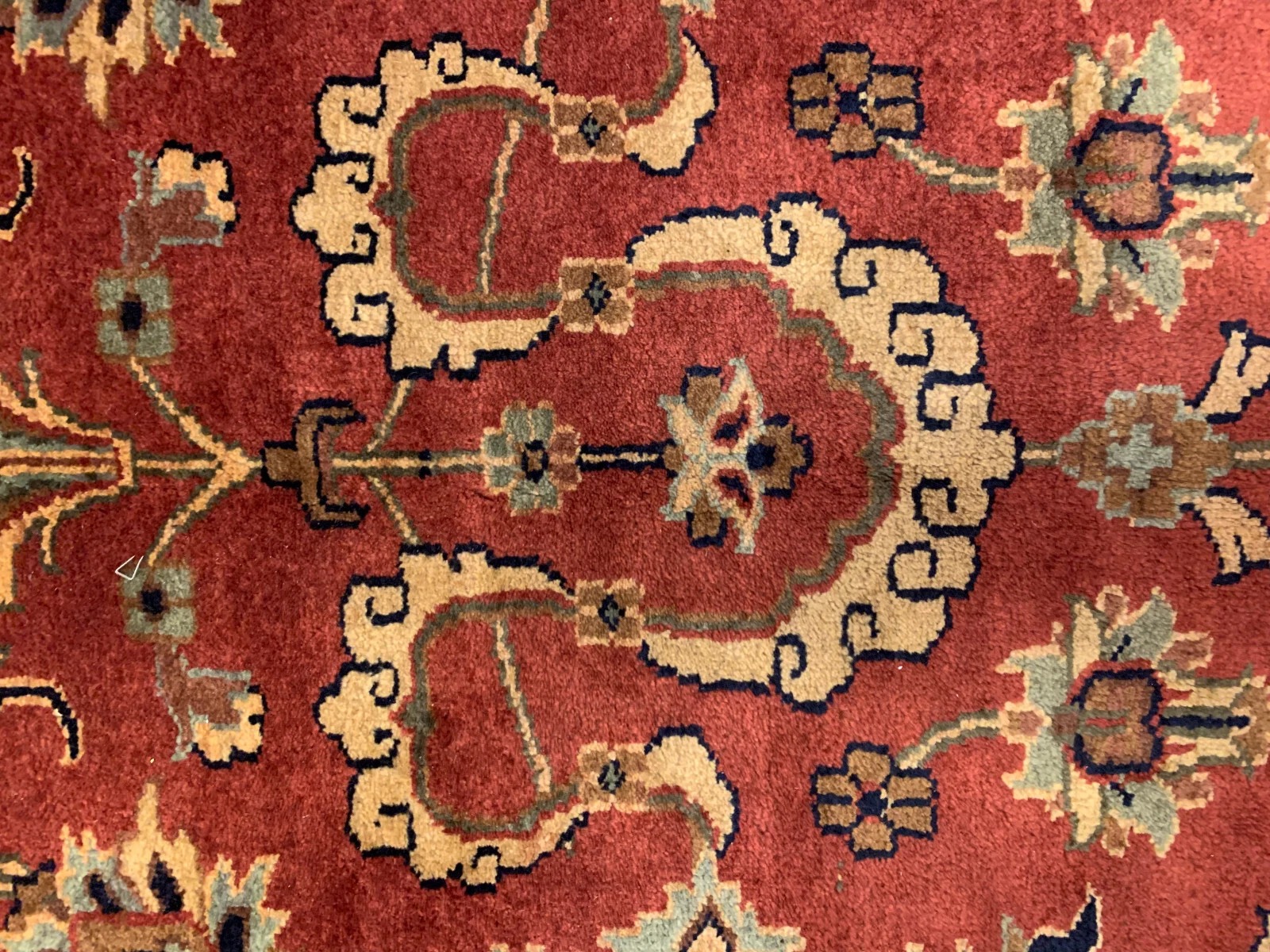 9 x 12 Hand Knotted 100% Wool Area Rug