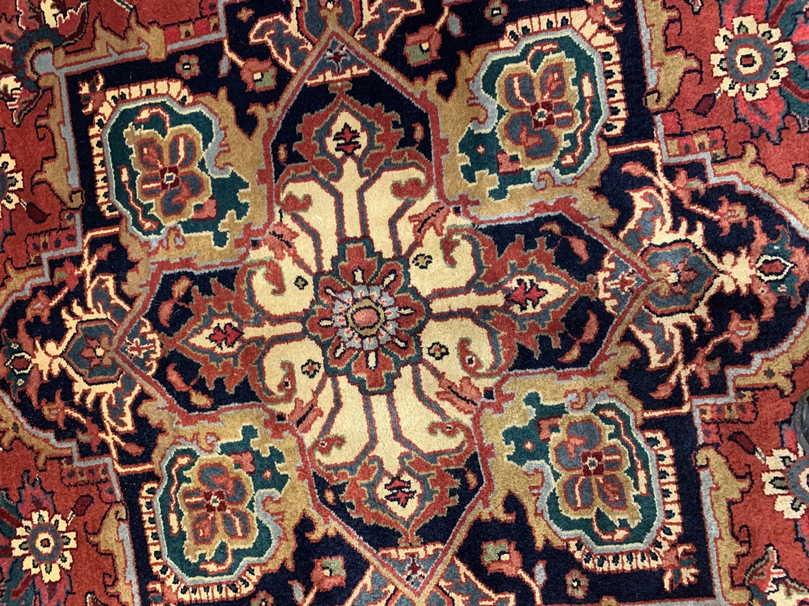 8 x 10 Antique Reproduction Hand Knotted 100% Wool Area Rug