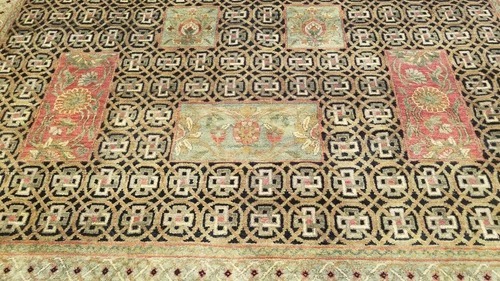 9 x 12 Very Beautiful Indo Agra All Over Wool Hand-Knotted Oriental Rug