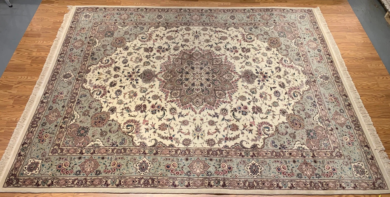 9 x 12 Hand Knotted Wool & Silk Area Rug