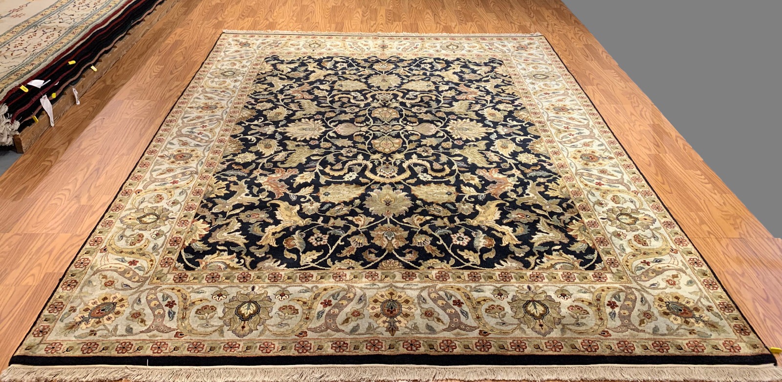 8 x 10 New Hand Knotted 100% Wool Area Rug