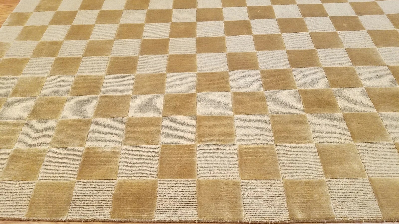 6 x 9 Gold Modern Checked Handmade Nepal rug