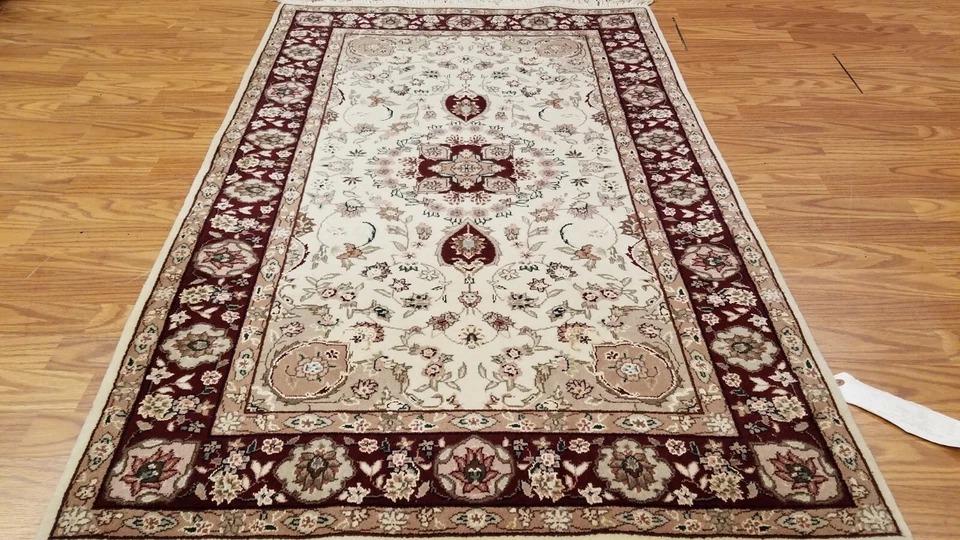 3 x 5 Ivory Burgundy Wool & Silk Hand Knotted Area rug