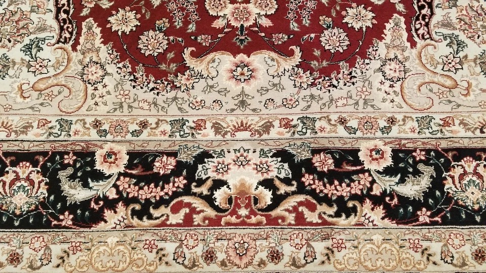 8 x 10 Red & Black Wool & Silk Hand Knotted Oriental Rug