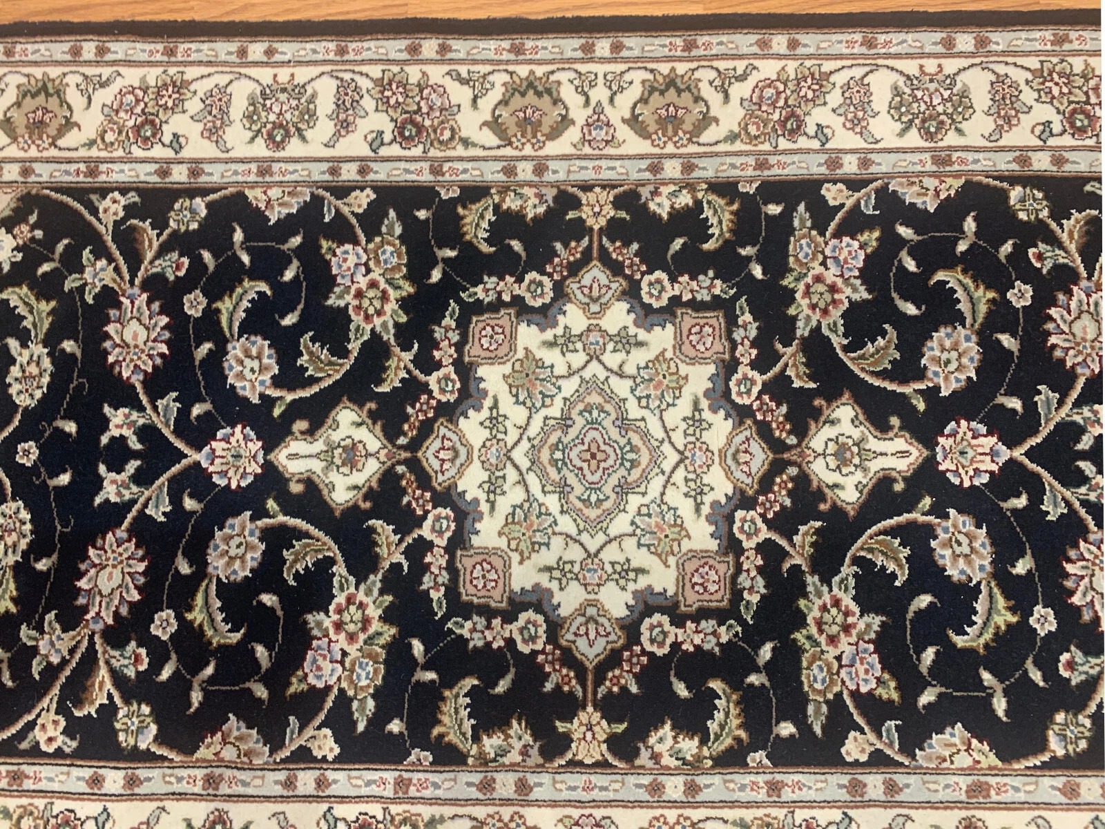 2.6 x 6 Fine Hand knotted Wool and Silk Runner