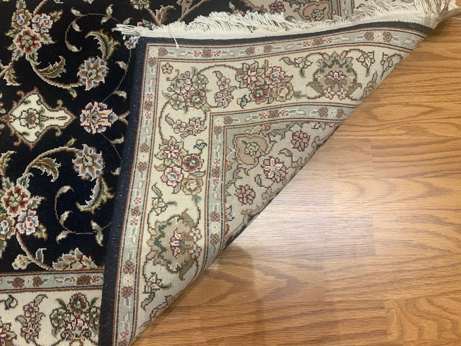 2.6 x 6 Fine Hand knotted Wool and Silk Runner