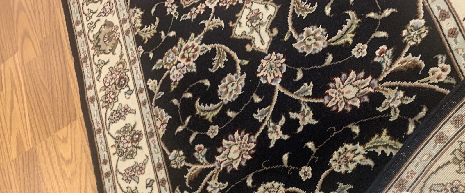 2.6 x 6 Fine Hand knotted Wool and Silk Runner