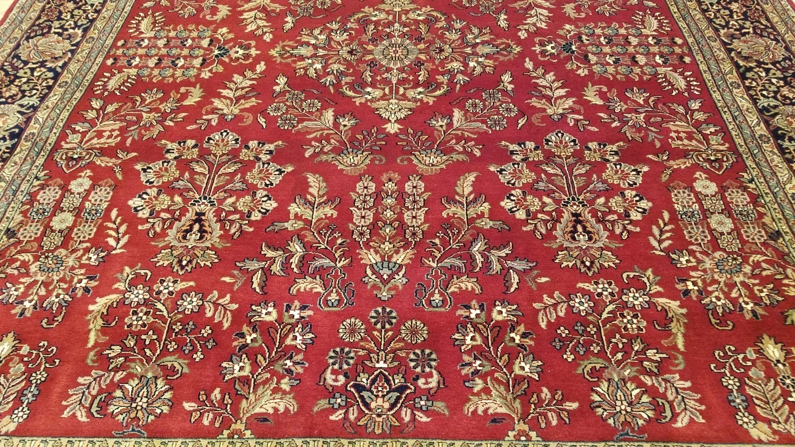 8 x 10 Stunning Beautiful fine Quality Indo Sarouk Hand Knotted Wool Rug