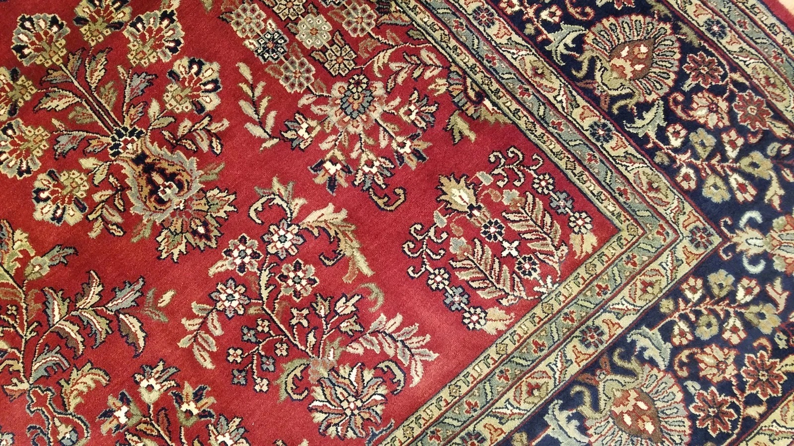 8 x 10 Stunning Beautiful fine Quality Indo Sarouk Hand Knotted Wool Rug