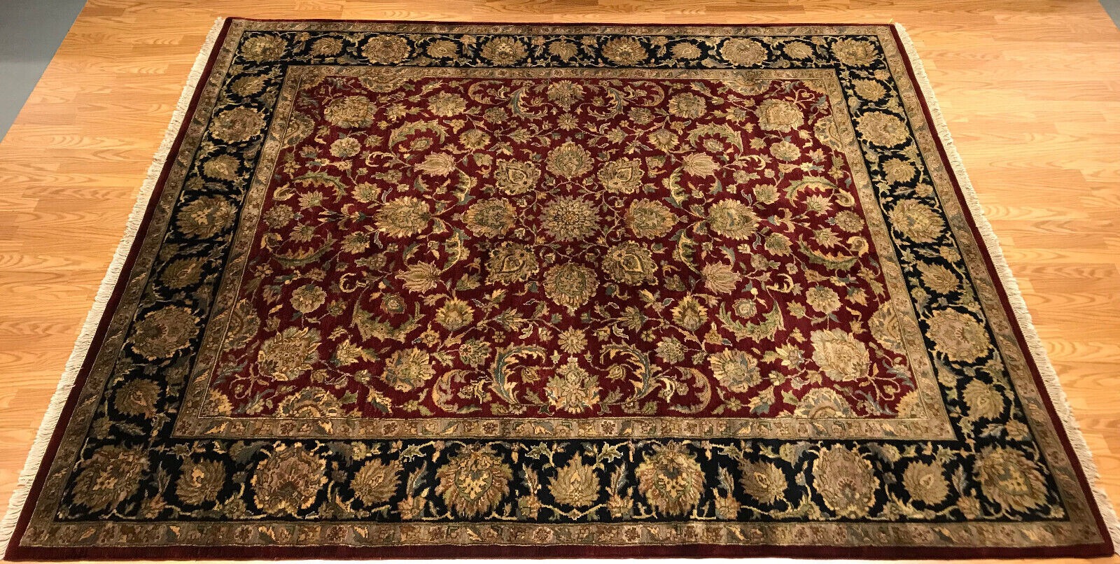 8 x 10 Burgundy Red Fine Indo Agra Hand Knotted Rug