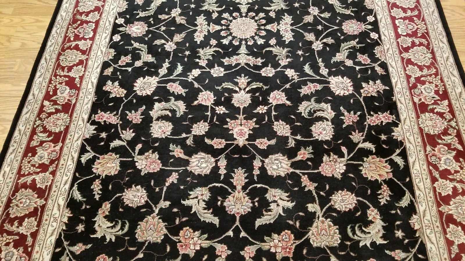 6 x 9 Very Fine Black & Red Wool & Silk Hand Knotted Oriental Area rug