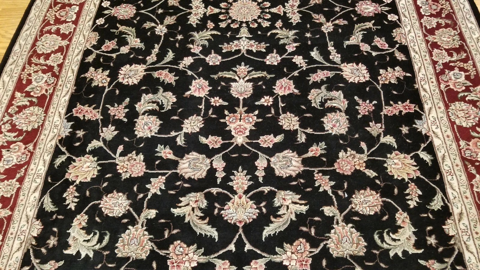 6 x 9 Very Fine Black & Red Wool & Silk Hand Knotted Oriental Area rug