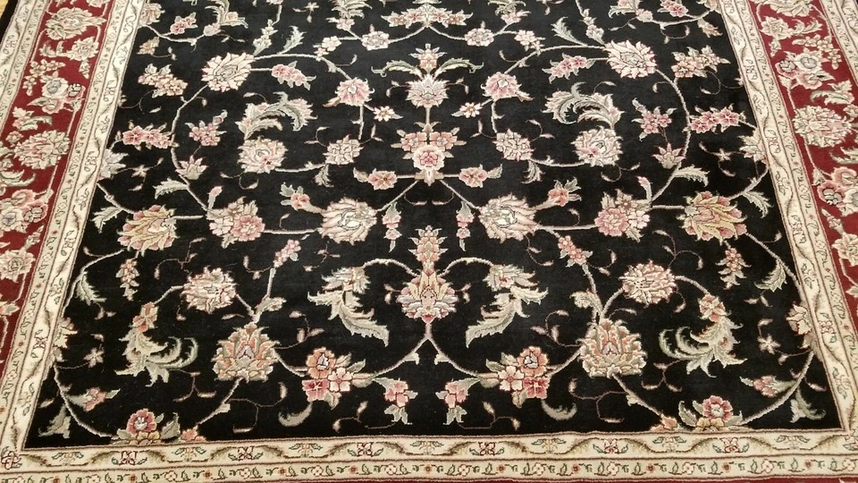 6 x 9 Very Fine Black & Red Wool & Silk Hand Knotted Oriental Area rug