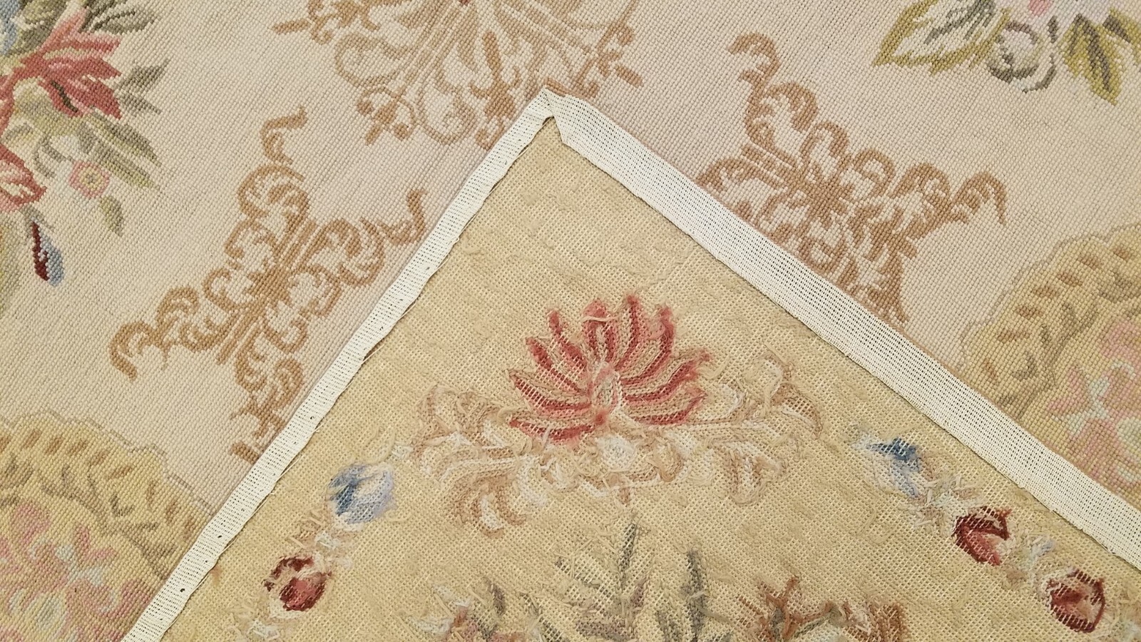 6 x 9 Hand woven English garden design Needle point 100% wool Area rug