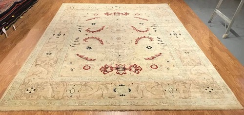 8 X 10 Hand Knotted 100% Wool Area Rug