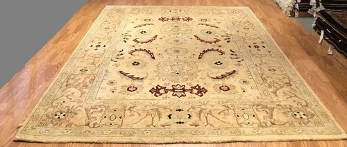 8 X 10 Hand Knotted 100% Wool Area Rug