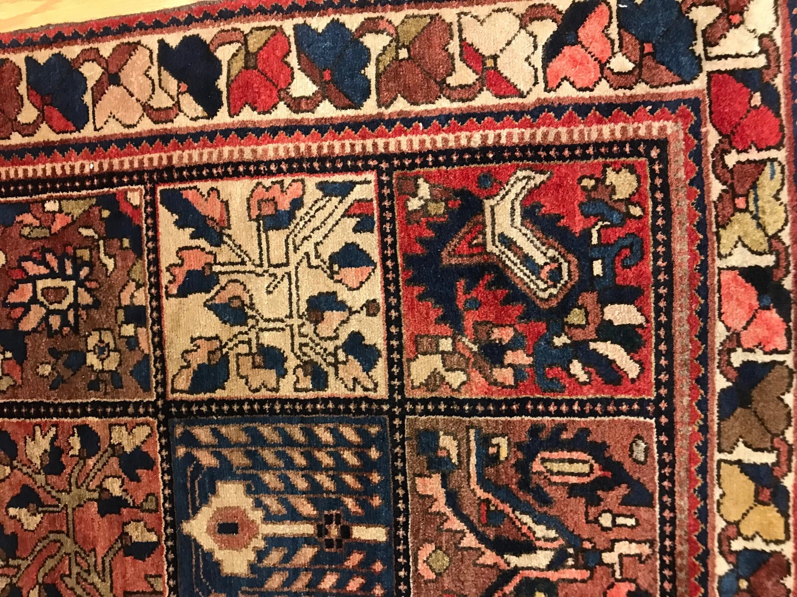 5 x 7.4 Vintage Tribal 100% Wool Hand Knotted Vegetable Dye Area Rug