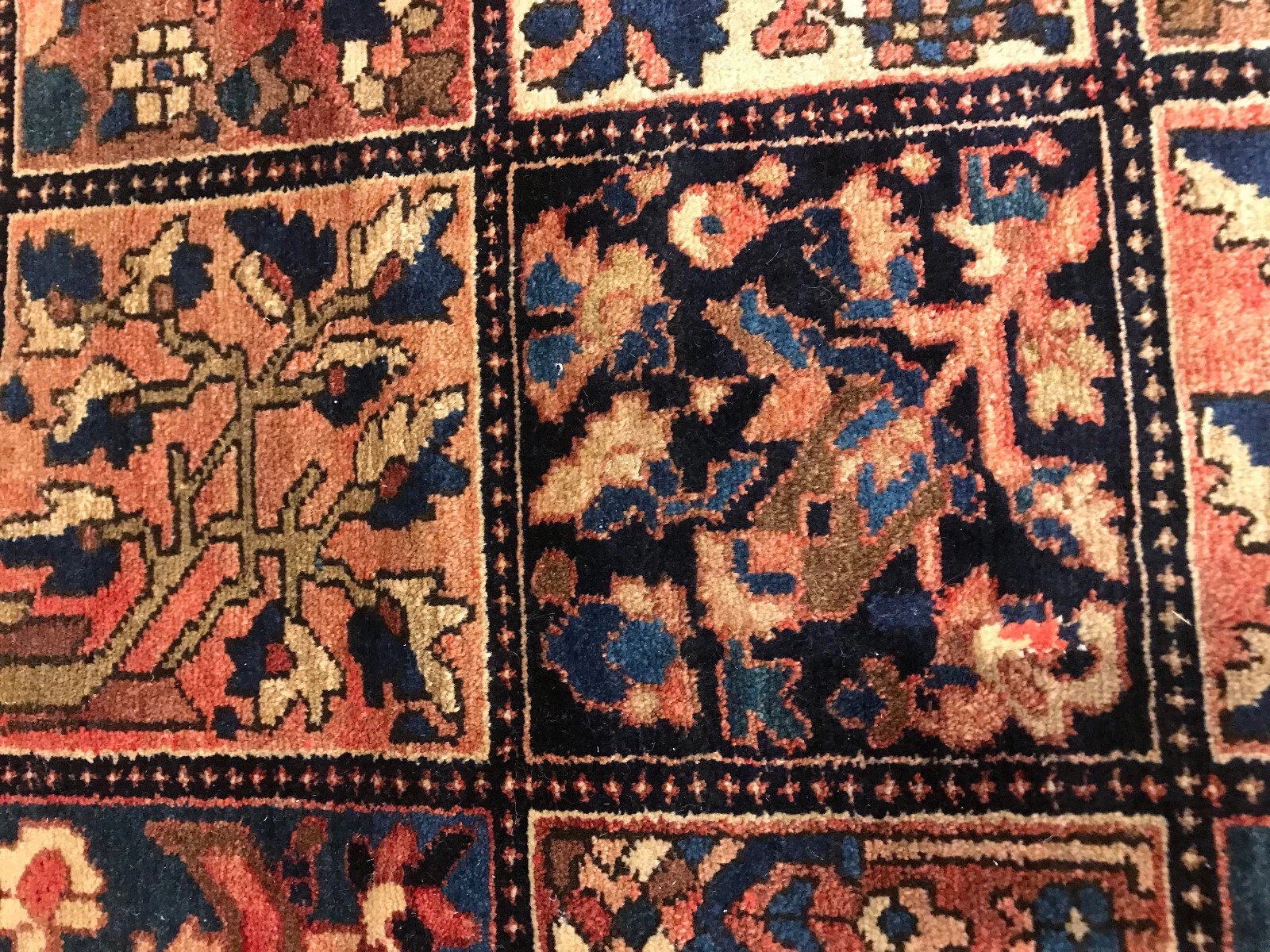 5 x 7.4 Vintage Tribal 100% Wool Hand Knotted Vegetable Dye Area Rug