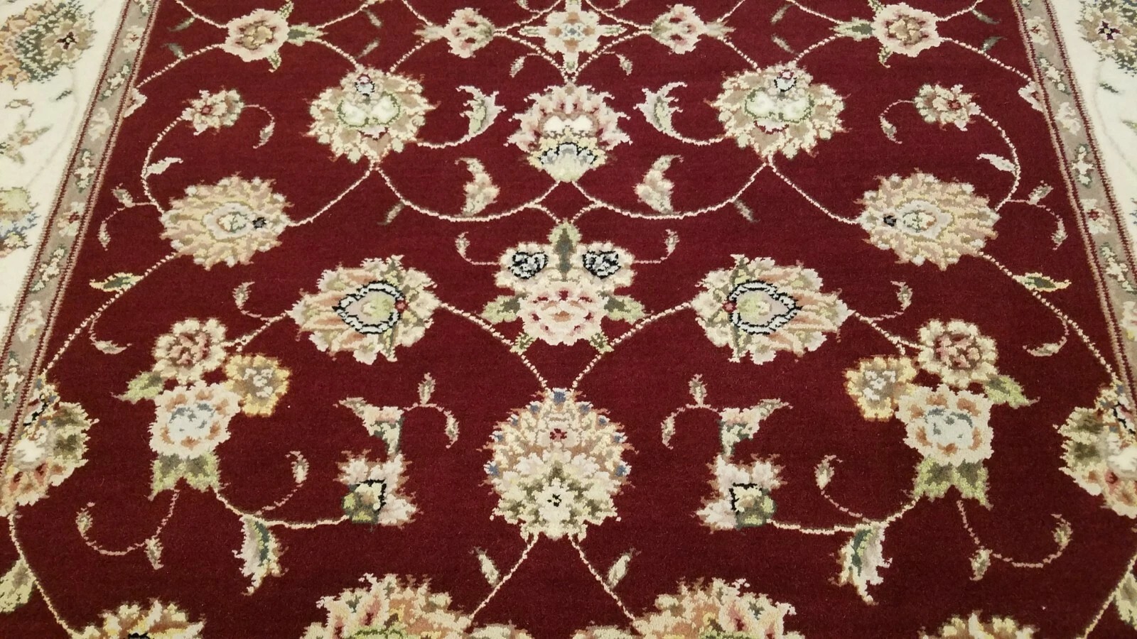 3 x 5 Red Wool & Silk Hand Knotted Area rug