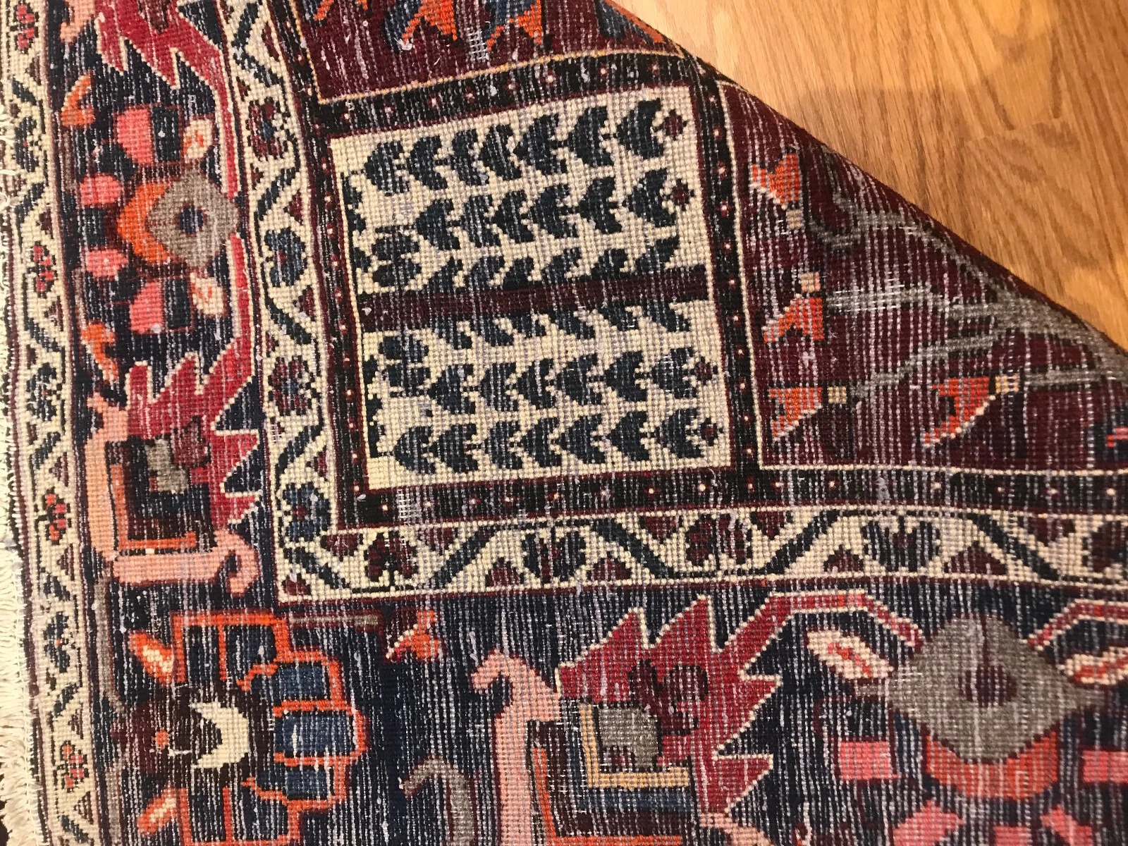 7 x 10 Vintage 100% Wool Hand Knotted Area Rug