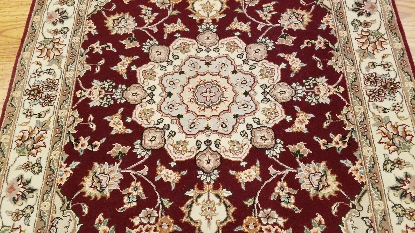 3 x 5 Fine Quality Sino Wool & Silk Hand Knotted Oriental Rug