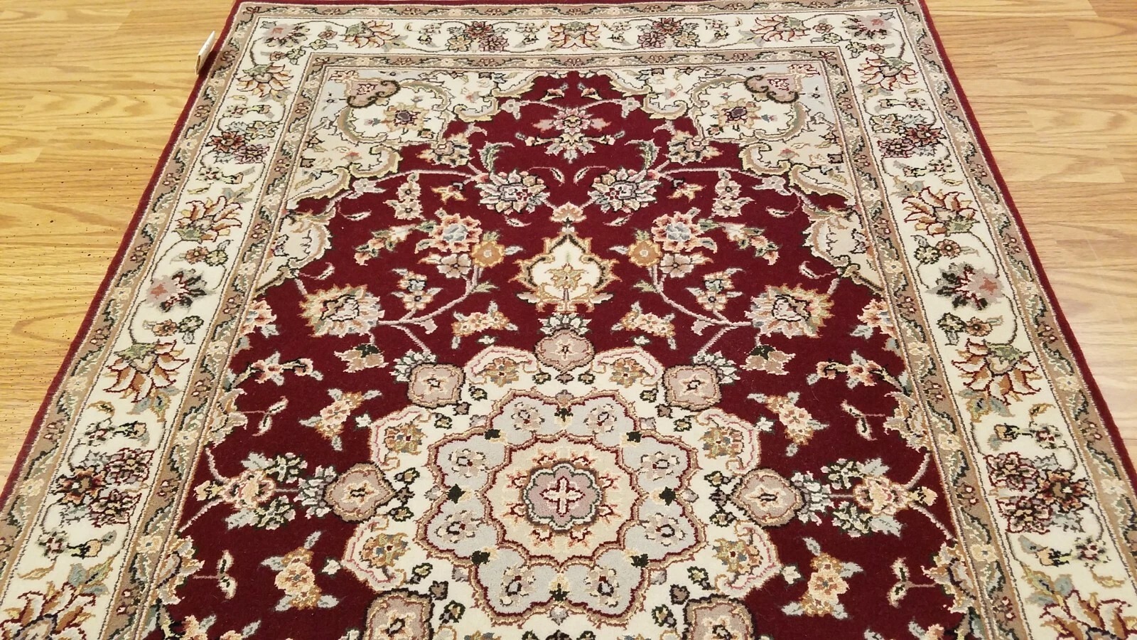 3 x 5 Fine Quality Sino Wool & Silk Hand Knotted Oriental Rug