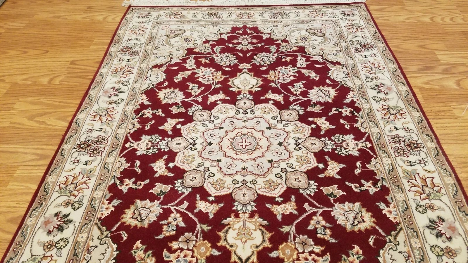 3 x 5 Fine Quality Sino Wool & Silk Hand Knotted Oriental Rug