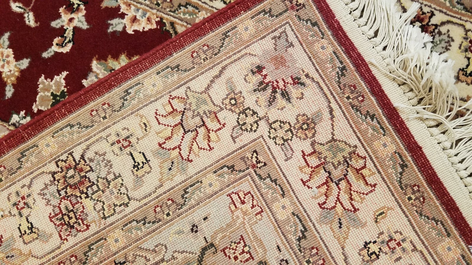 3 x 5 Fine Quality Sino Wool & Silk Hand Knotted Oriental Rug